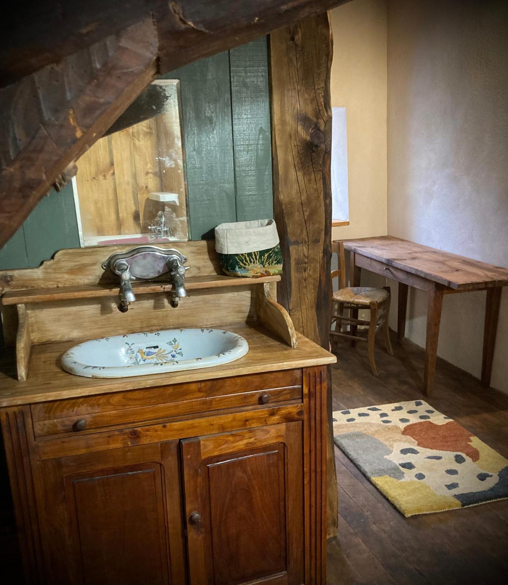 Venteuges Chambres Et Tables D'Hotes - Les Ateliers De Pontajou - Pelerin Navette Gratuite A Saugues المظهر الخارجي الصورة
